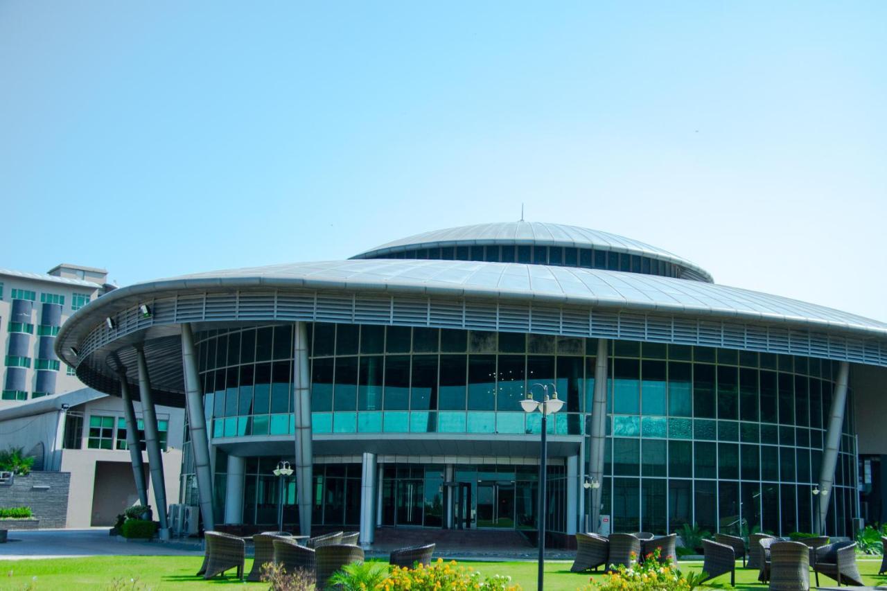 Hotel Jacaranda Heights Islamabad Zewnętrze zdjęcie