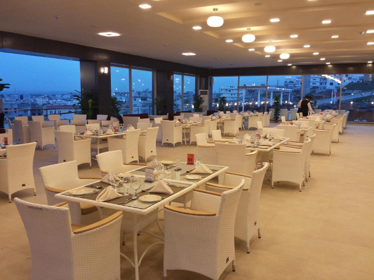 Hotel Jacaranda Heights Islamabad Zewnętrze zdjęcie