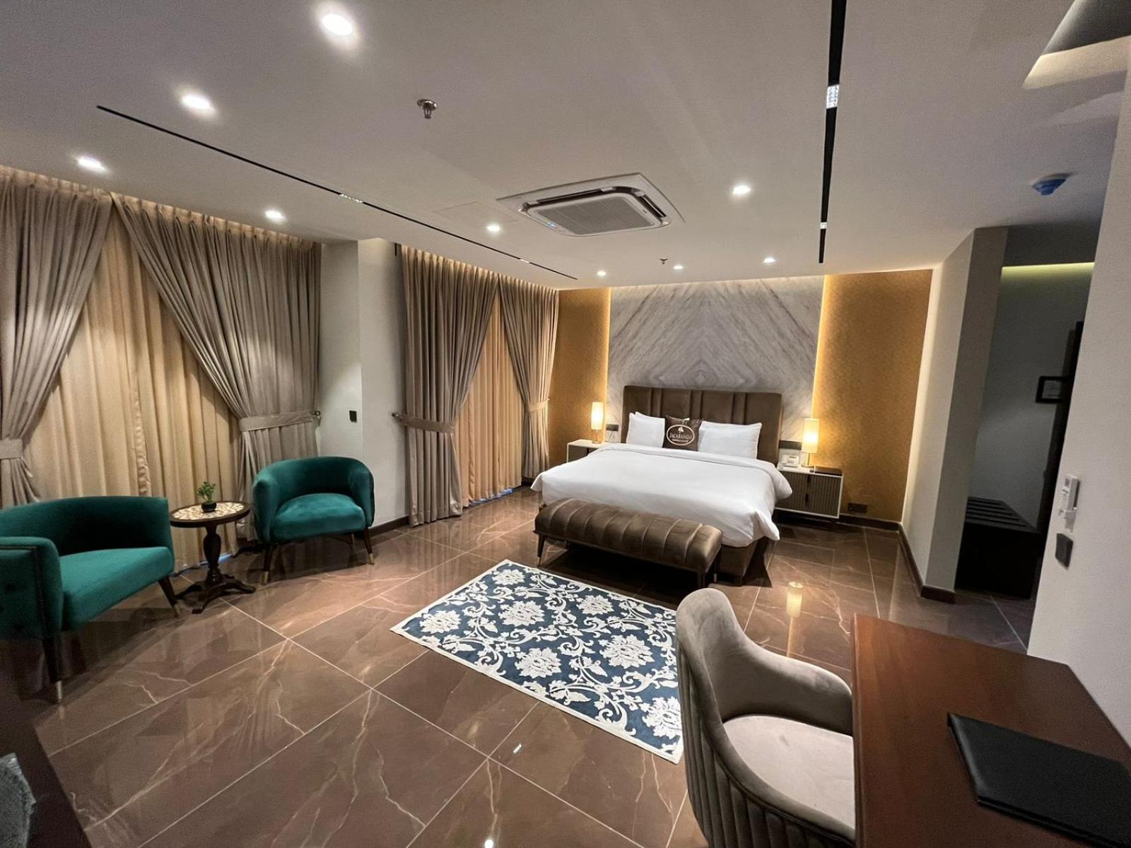 Hotel Jacaranda Heights Islamabad Zewnętrze zdjęcie